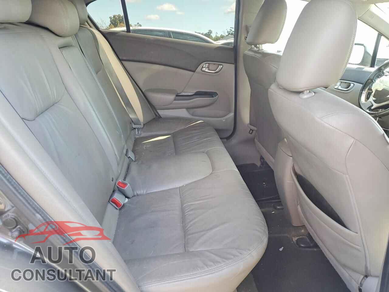 HONDA CIVIC 2012 - 2HGFB2F96CH596125