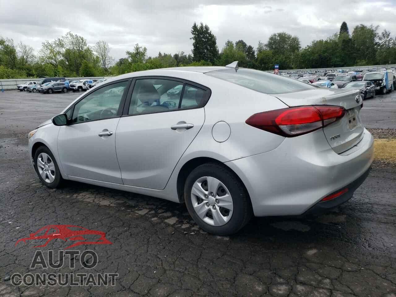 KIA FORTE 2017 - 3KPFK4A73HE092182