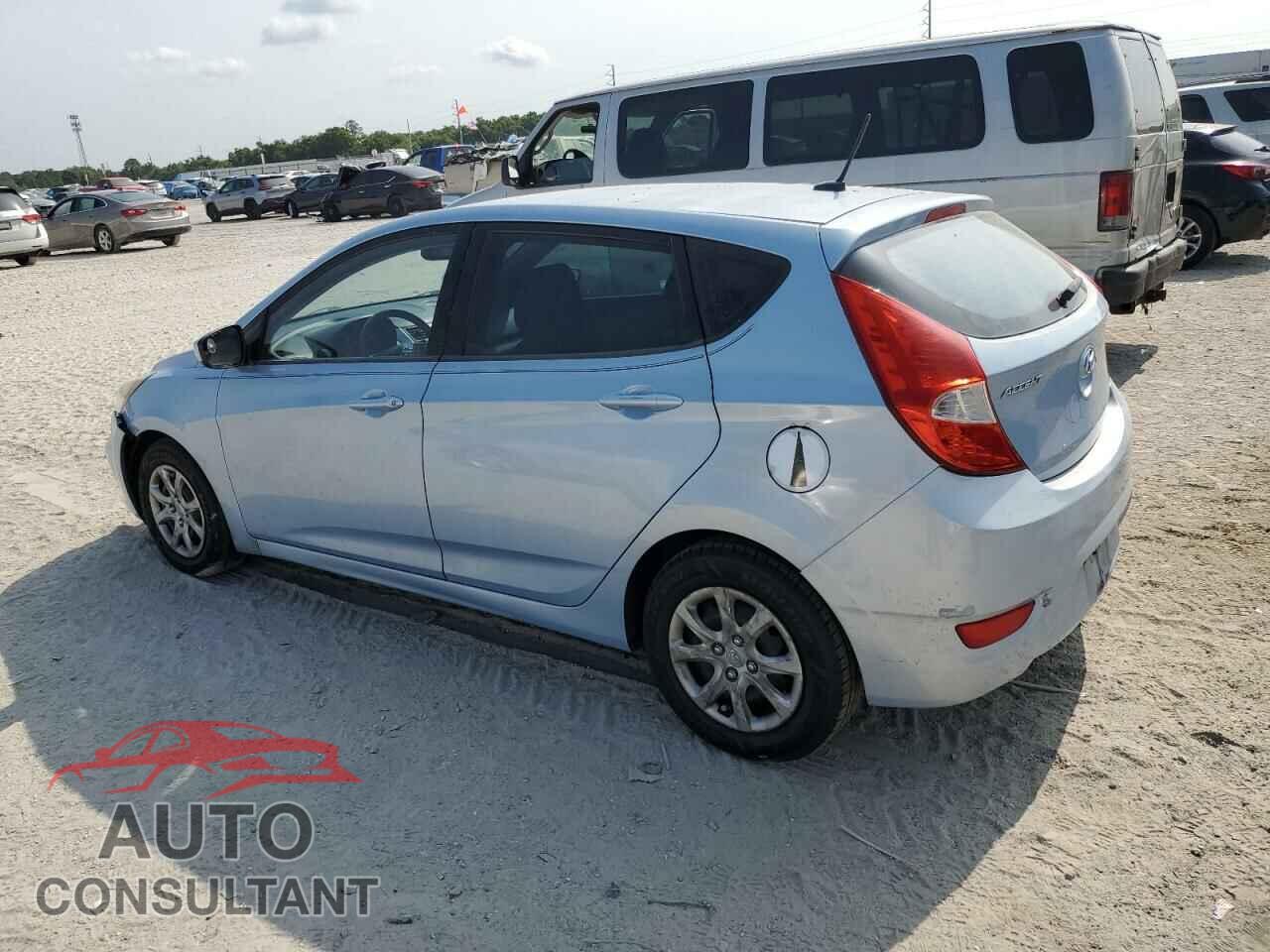 HYUNDAI ACCENT 2012 - KMHCT5AE0CU040762