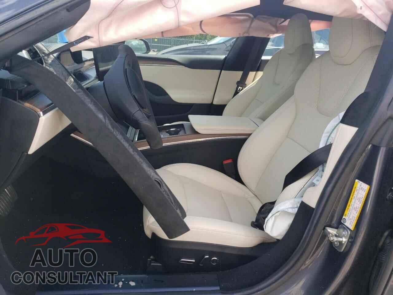 TESLA MODEL S 2022 - 5YJSA1E57NF486931