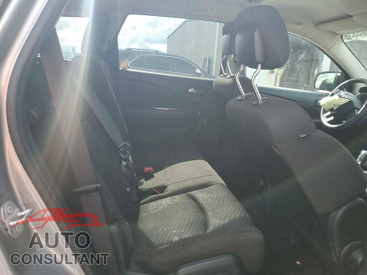 DODGE JOURNEY 2017 - 3C4PDCBB1HT643832