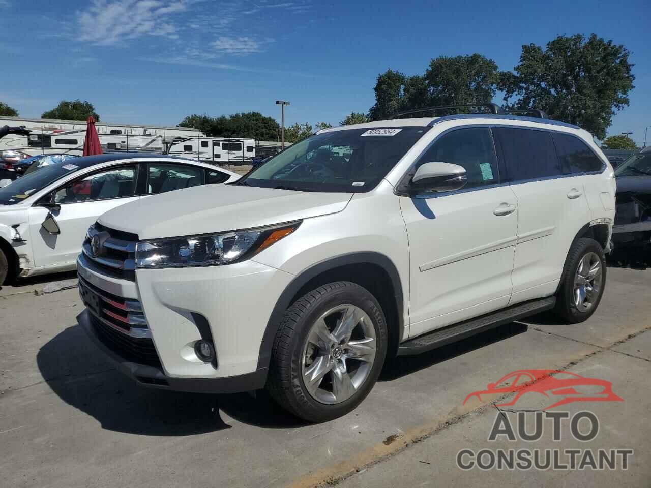 TOYOTA HIGHLANDER 2019 - 5TDDZRFH9KS953993