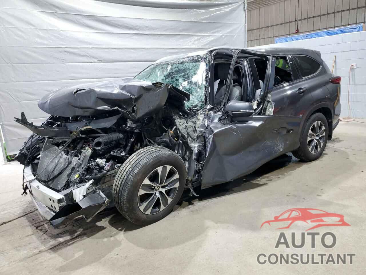TOYOTA HIGHLANDER 2022 - 5TDHZRBH8NS164388