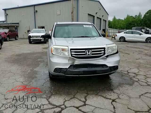 HONDA PILOT 2015 - 5FNYF4H2XFB009054