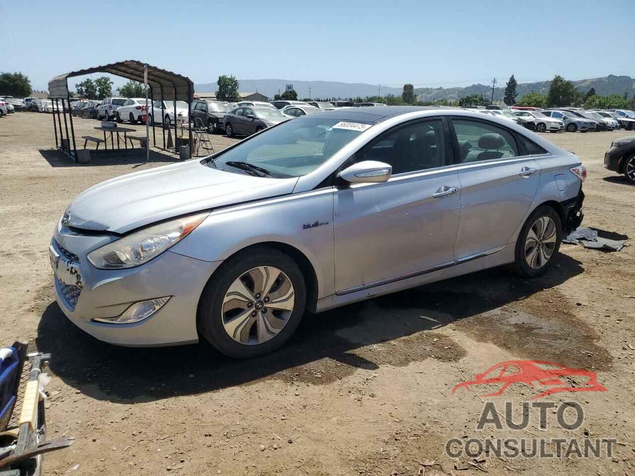 HYUNDAI SONATA 2013 - KMHEC4A45DA076413
