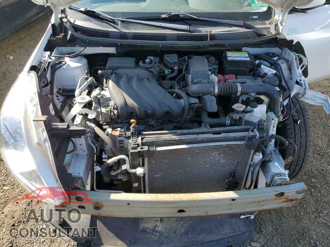 NISSAN VERSA 2017 - 3N1CN7AP8HL898237