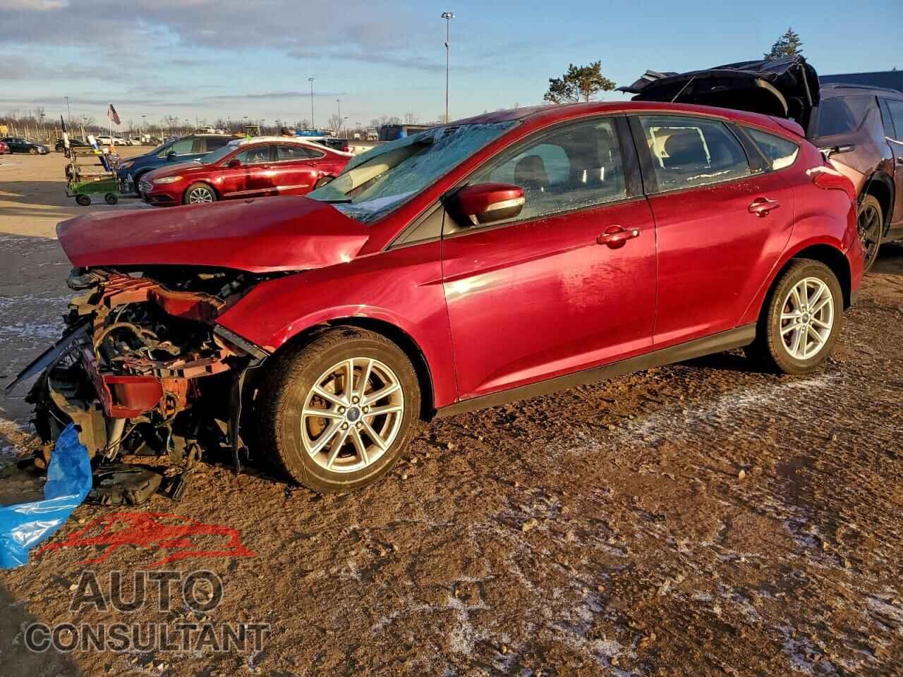 FORD FOCUS 2015 - 1FADP3K24FL284467