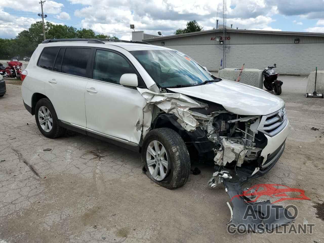 TOYOTA HIGHLANDER 2013 - 5TDBK3EH5DS225228