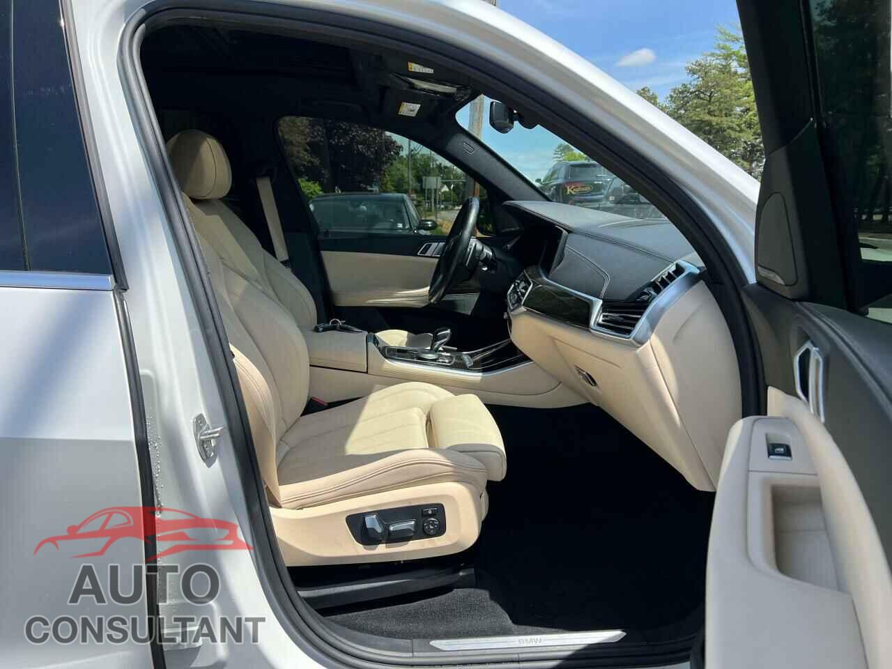 BMW X5 2020 - 5UXCR6C02L9C40492