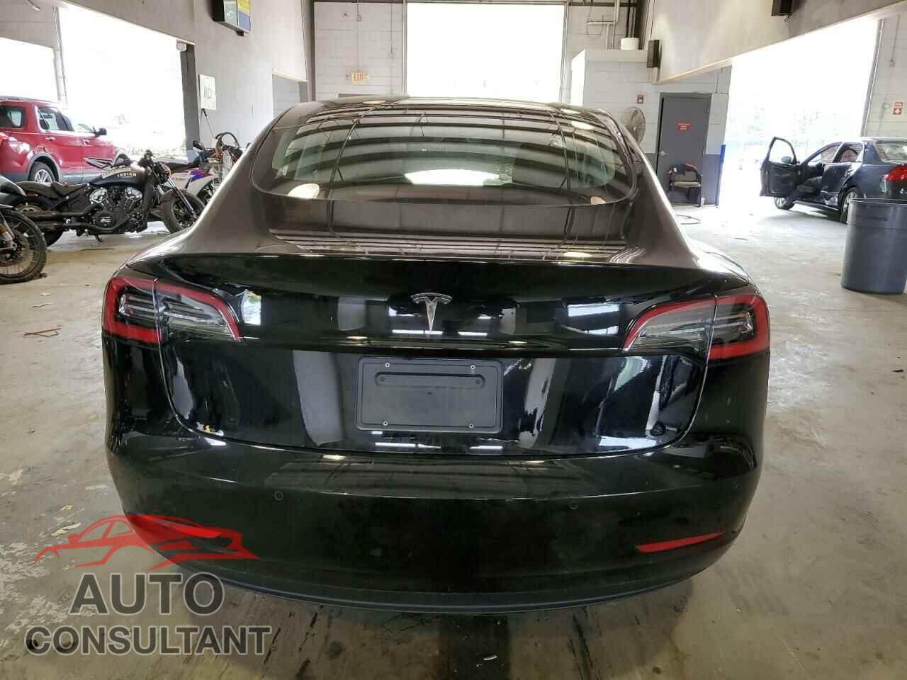 TESLA MODEL 3 2022 - 5YJ3E1EA2NF370557