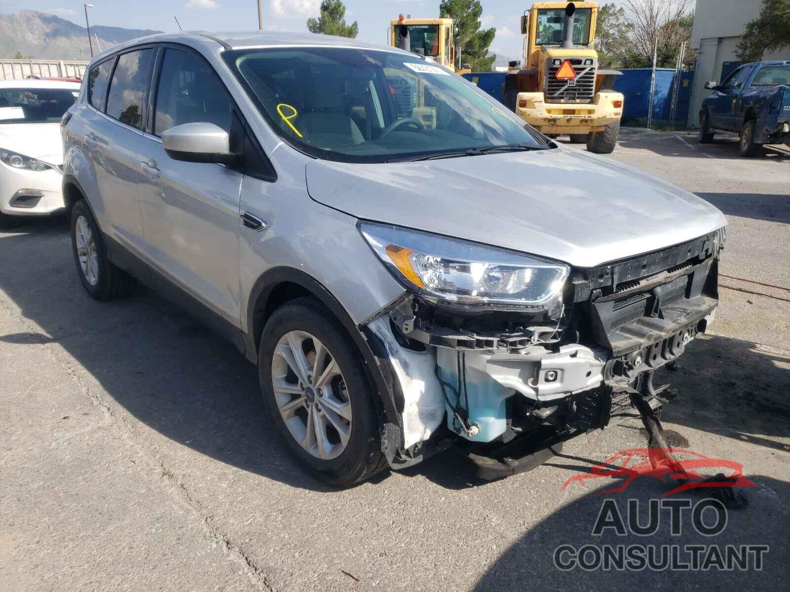 FORD ESCAPE 2017 - 1FMCU0GD0HUD54286