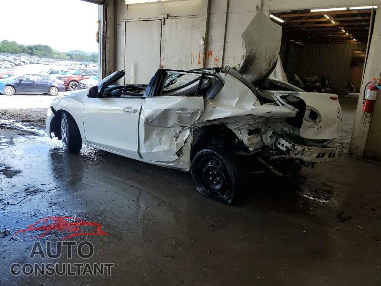 MAZDA 3 2010 - JM1BL1SF0A1339120