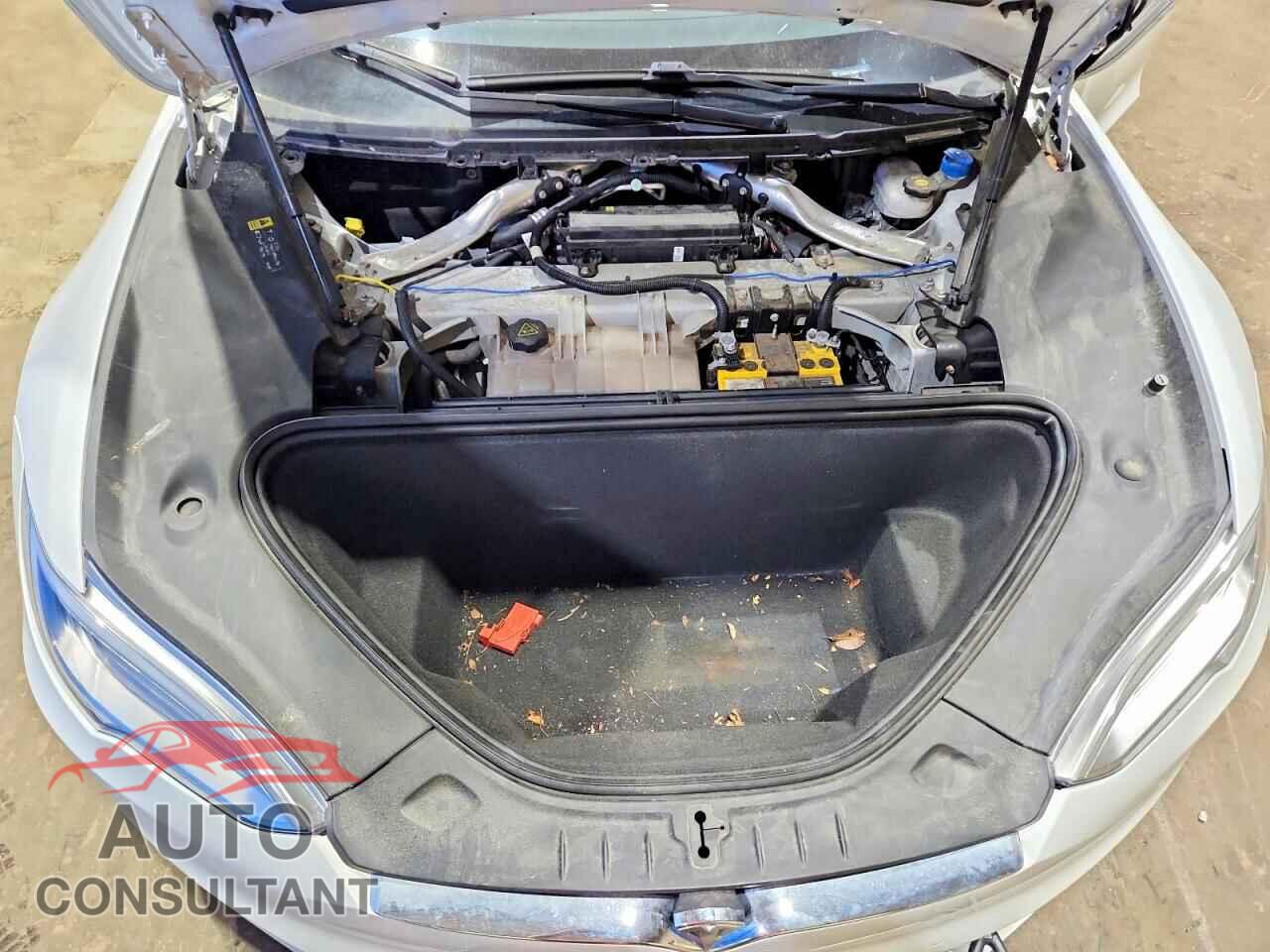 TESLA MODEL S 2017 - 5YJSA1E26HF217023