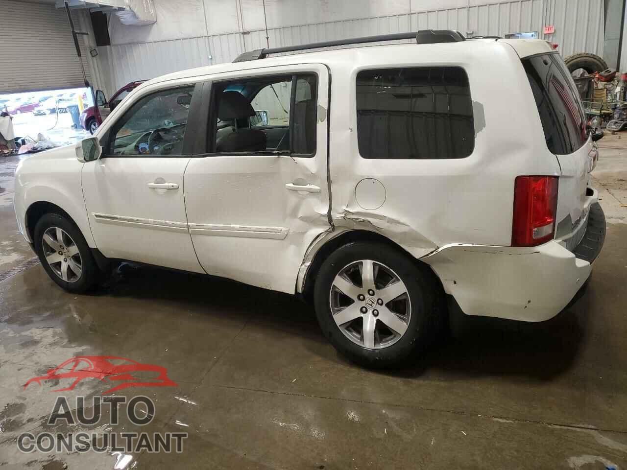 HONDA PILOT 2014 - 5FNYF4H91EB013280