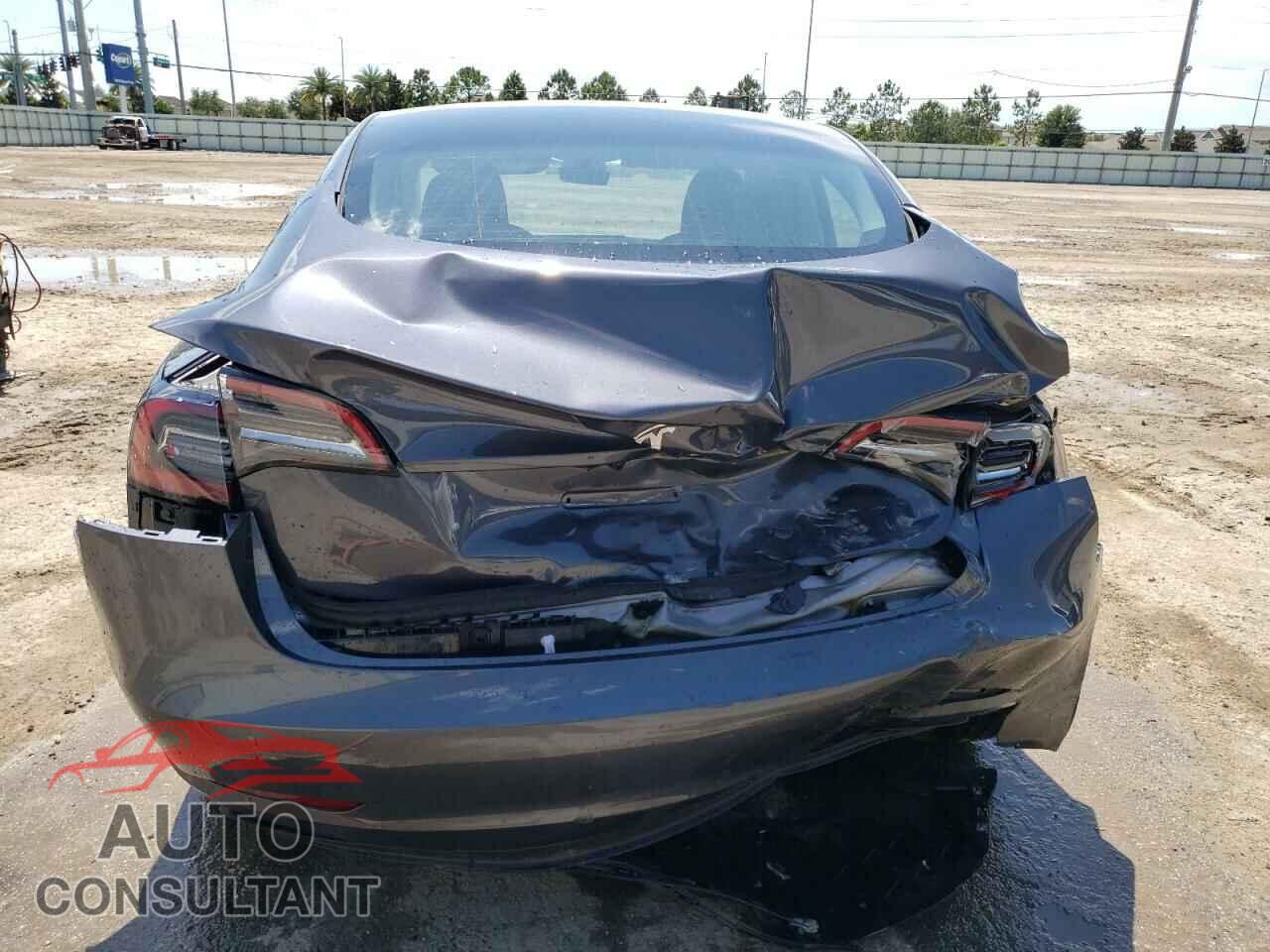 TESLA MODEL 3 2023 - 5YJ3E1EAXPF647765