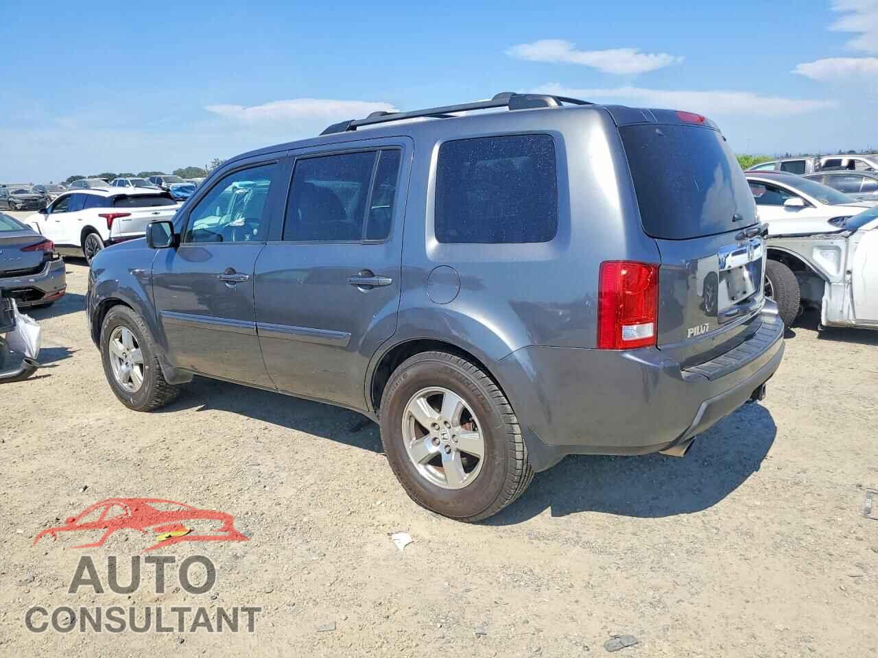 HONDA PILOT 2011 - 5FNYF4H72BB014948
