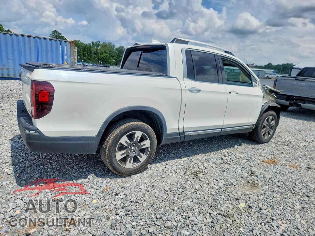 HONDA RIDGELINE 2017 - 5FPYK3F76HB023645