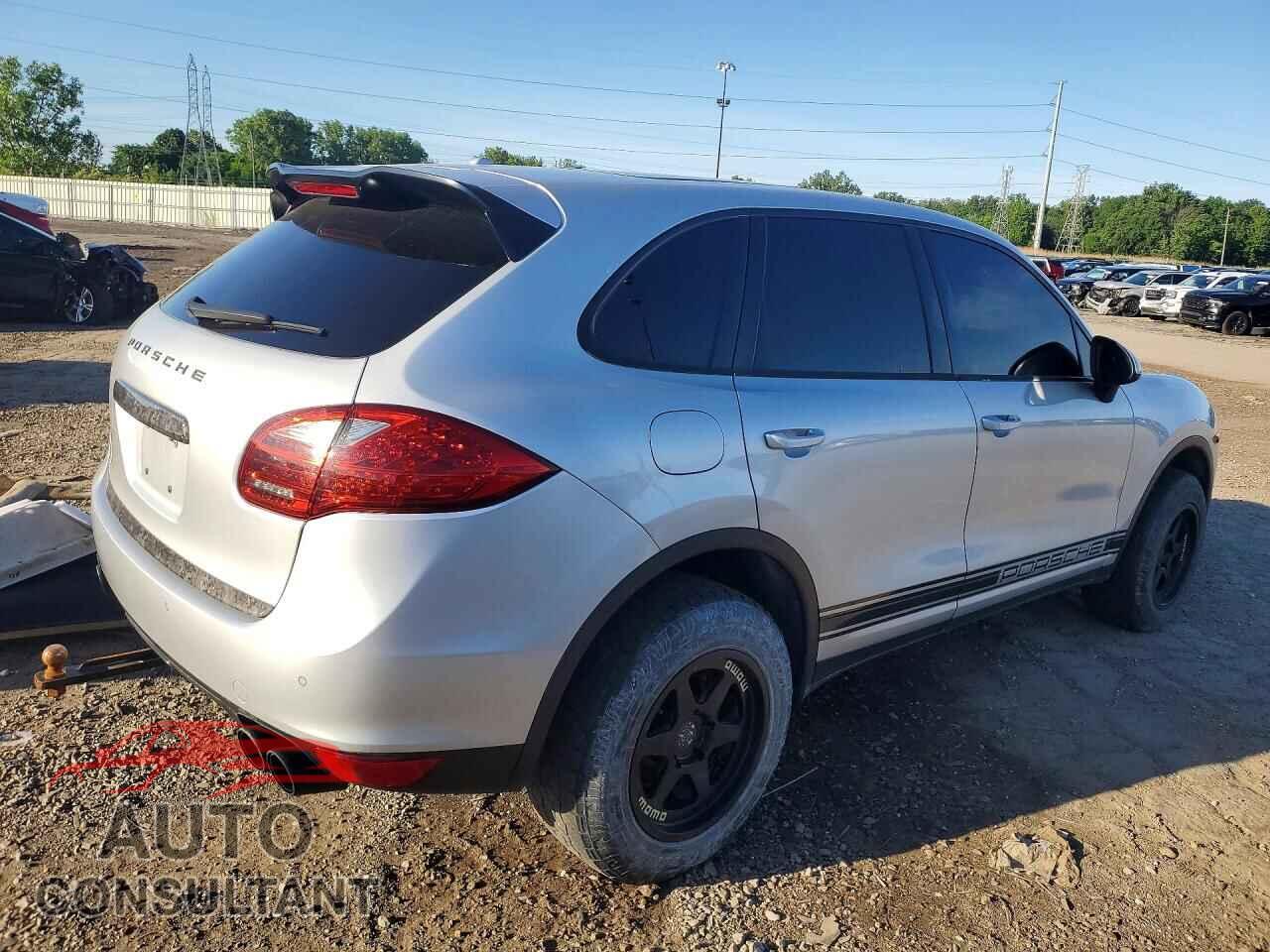 PORSCHE CAYENNE 2012 - WP1AA2A26CLA09784