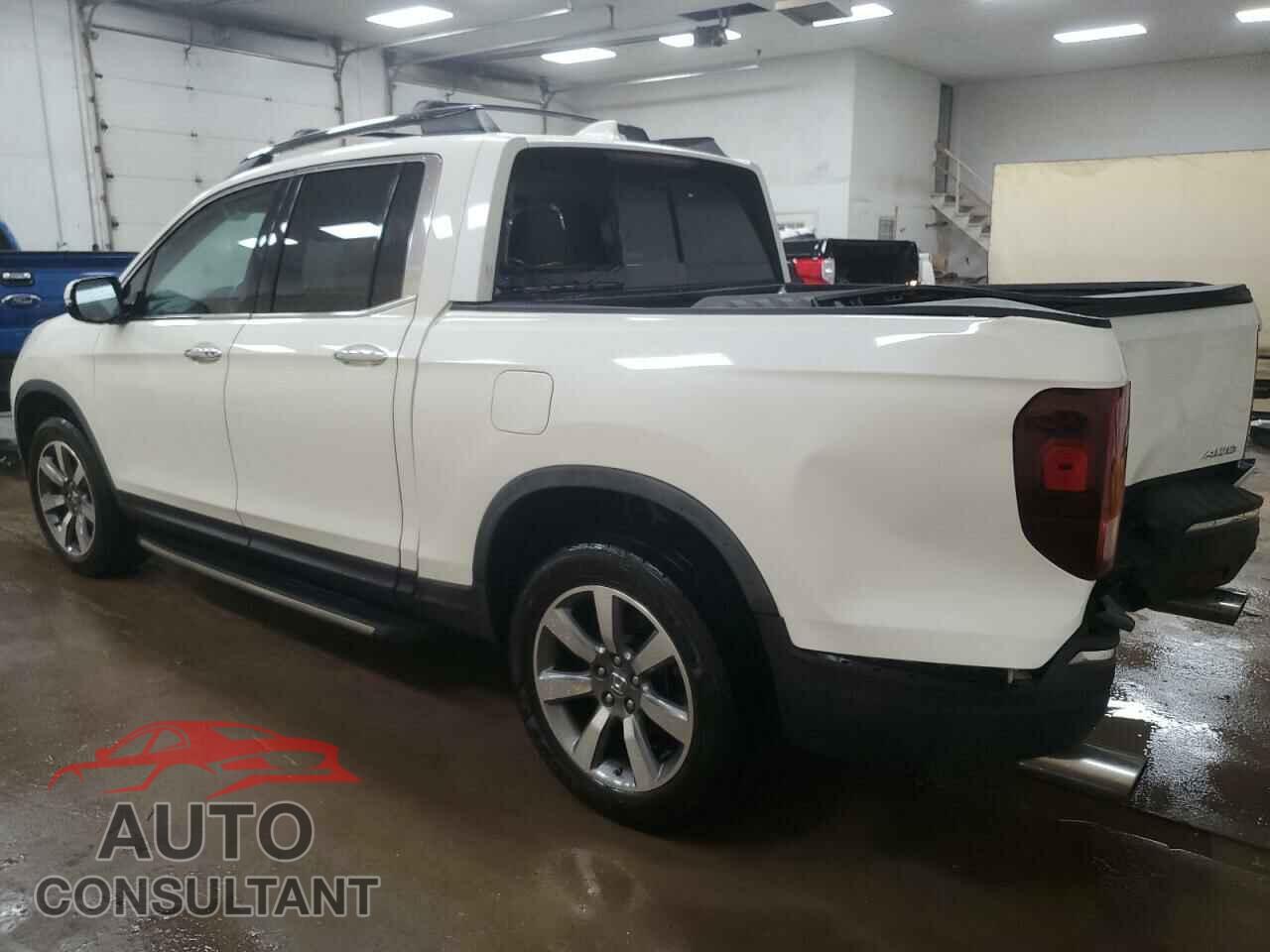HONDA RIDGELINE 2018 - 5FPYK3F74JB001049