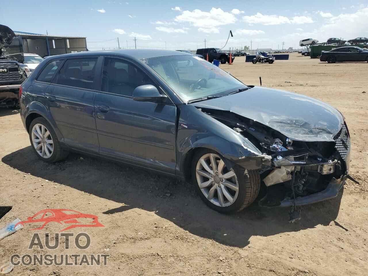 AUDI A3 2010 - WAUDFAFM6AA091641