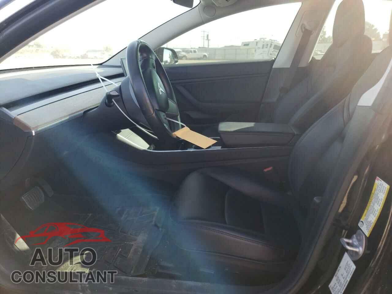 TESLA MODEL 3 2019 - 5YJ3E1EB6KF364653