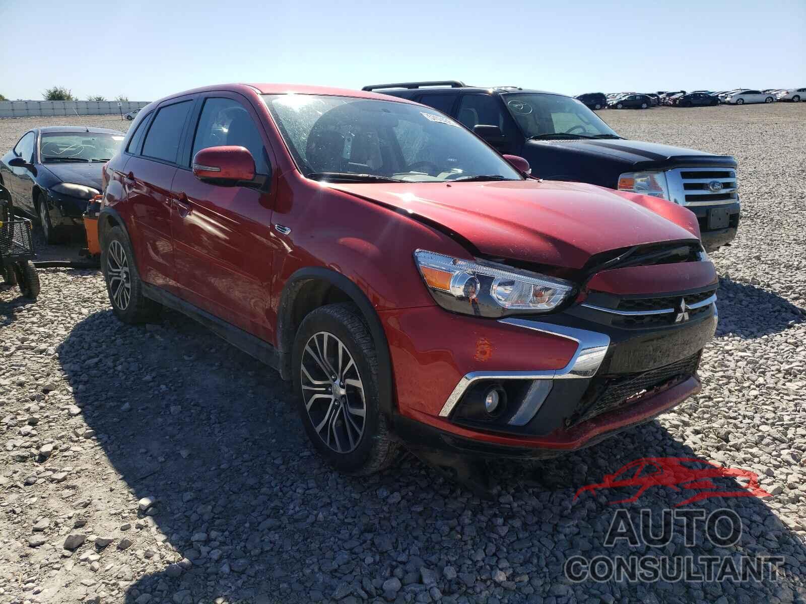 MITSUBISHI OUTLANDER 2018 - JA4AR3AW7JU021916