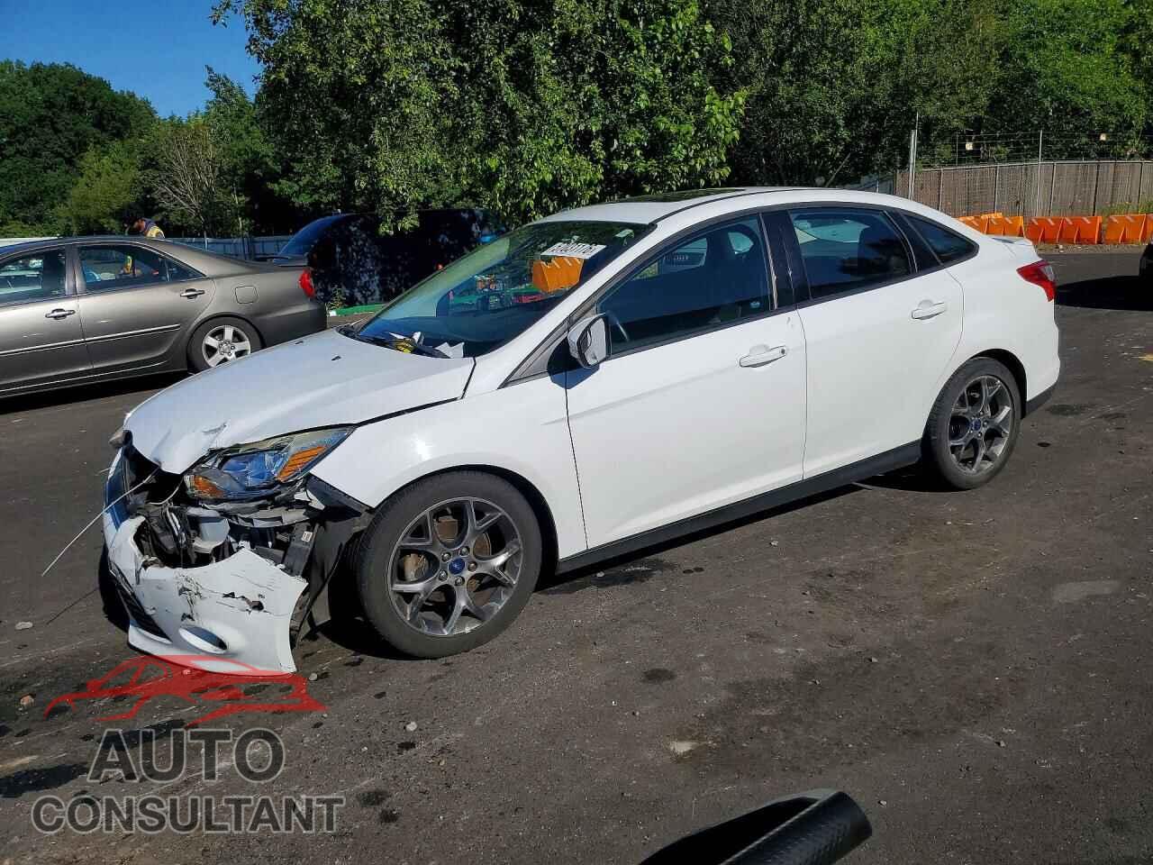 FORD FOCUS 2014 - 1FADP3F2XEL307226