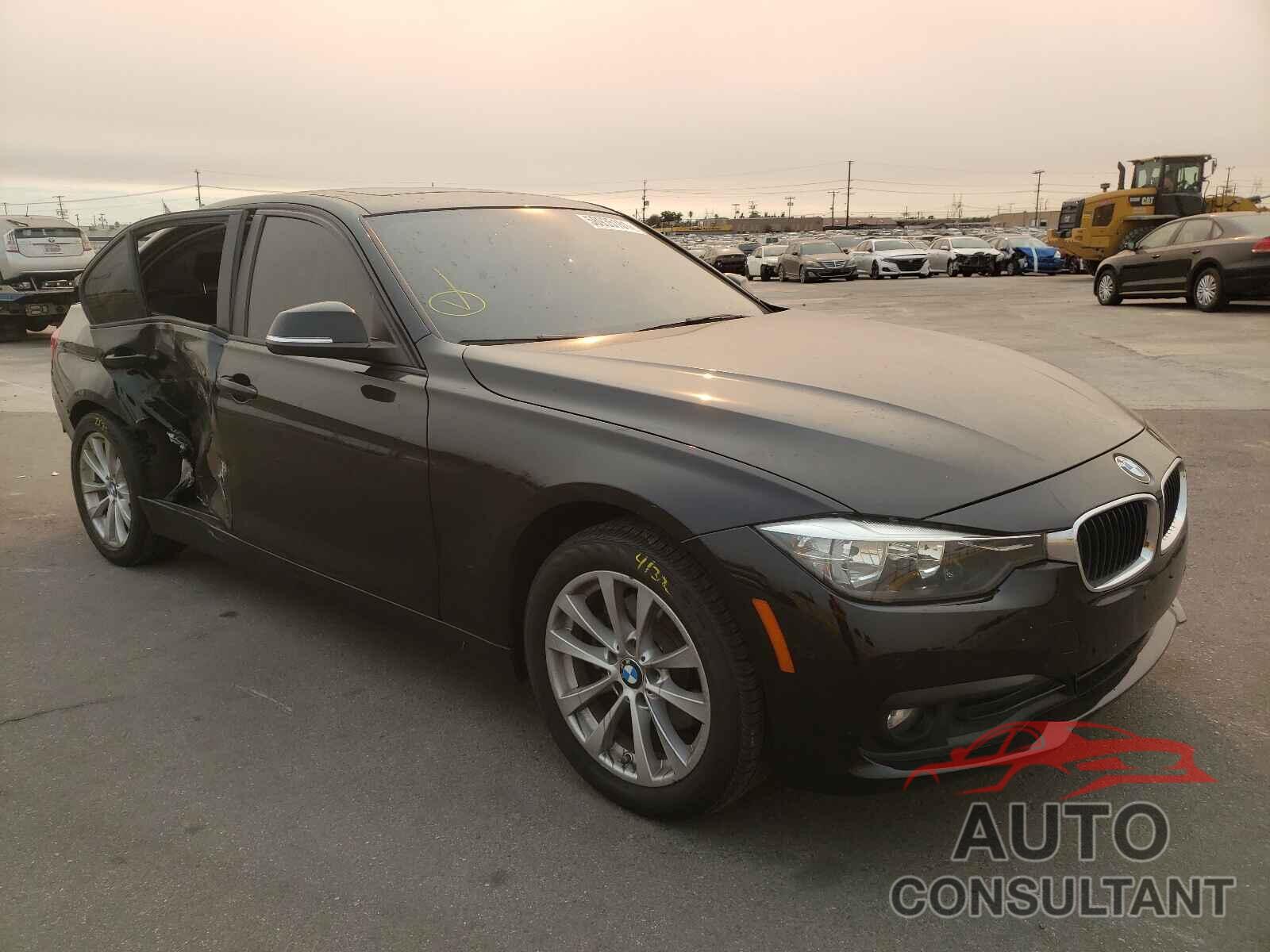 BMW 3 SERIES 2016 - WBA8E1G58GNU11880