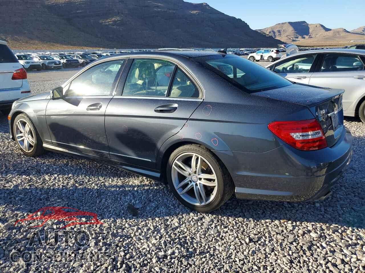 MERCEDES-BENZ C-CLASS 2014 - WDDGF8AB2EA942134