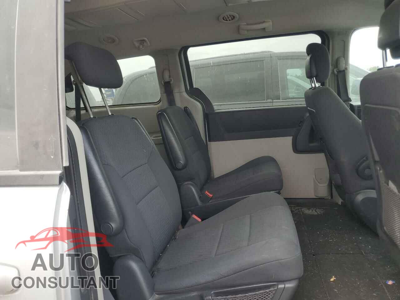 DODGE CARAVAN 2010 - 2D4RN5D18AR317902