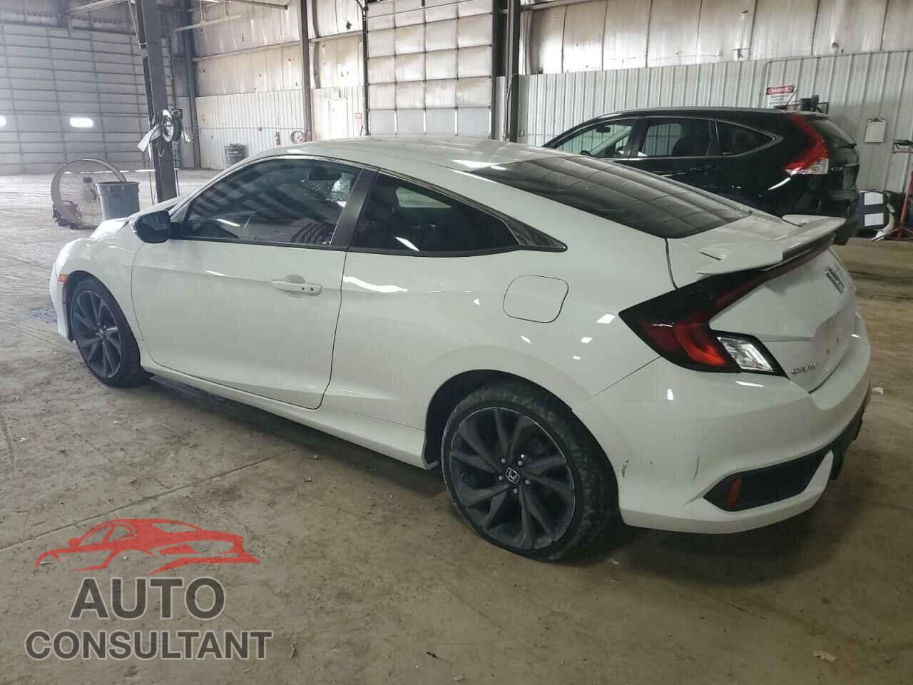 HONDA CIVIC 2019 - 2HGFC4B82KH304524
