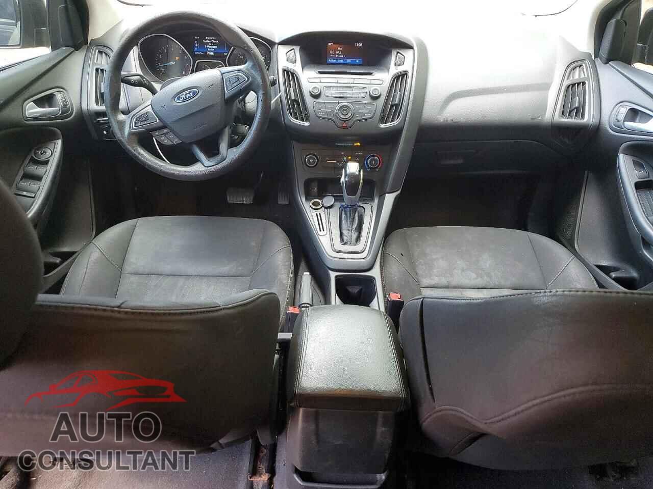 FORD FOCUS 2016 - 1FADP3K2XGL276570