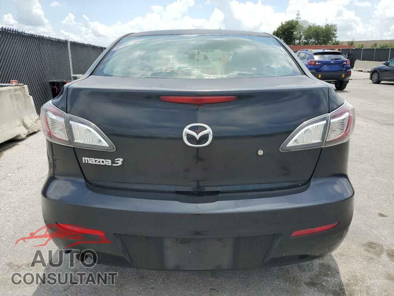 MAZDA 3 2013 - JM1BL1TF2D1845308