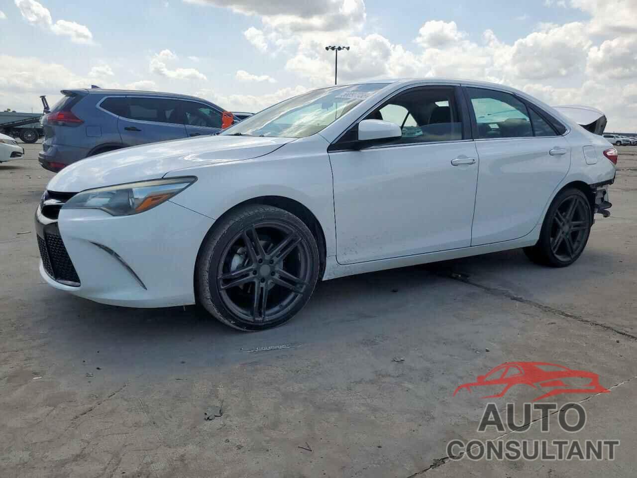 TOYOTA CAMRY 2017 - 4T1BF1FK2HU331247