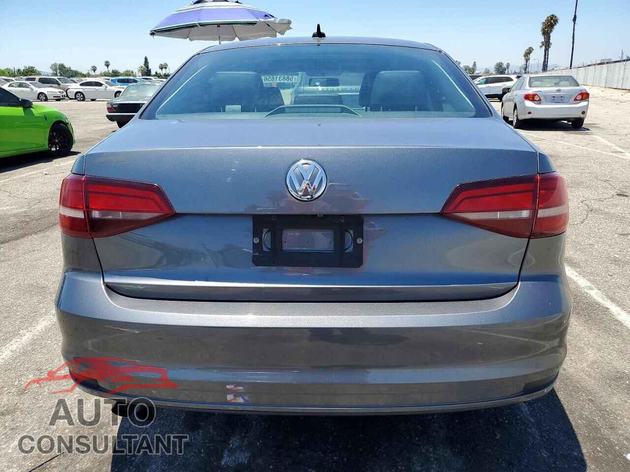 VOLKSWAGEN JETTA 2017 - 3VWDB7AJ4HM206603
