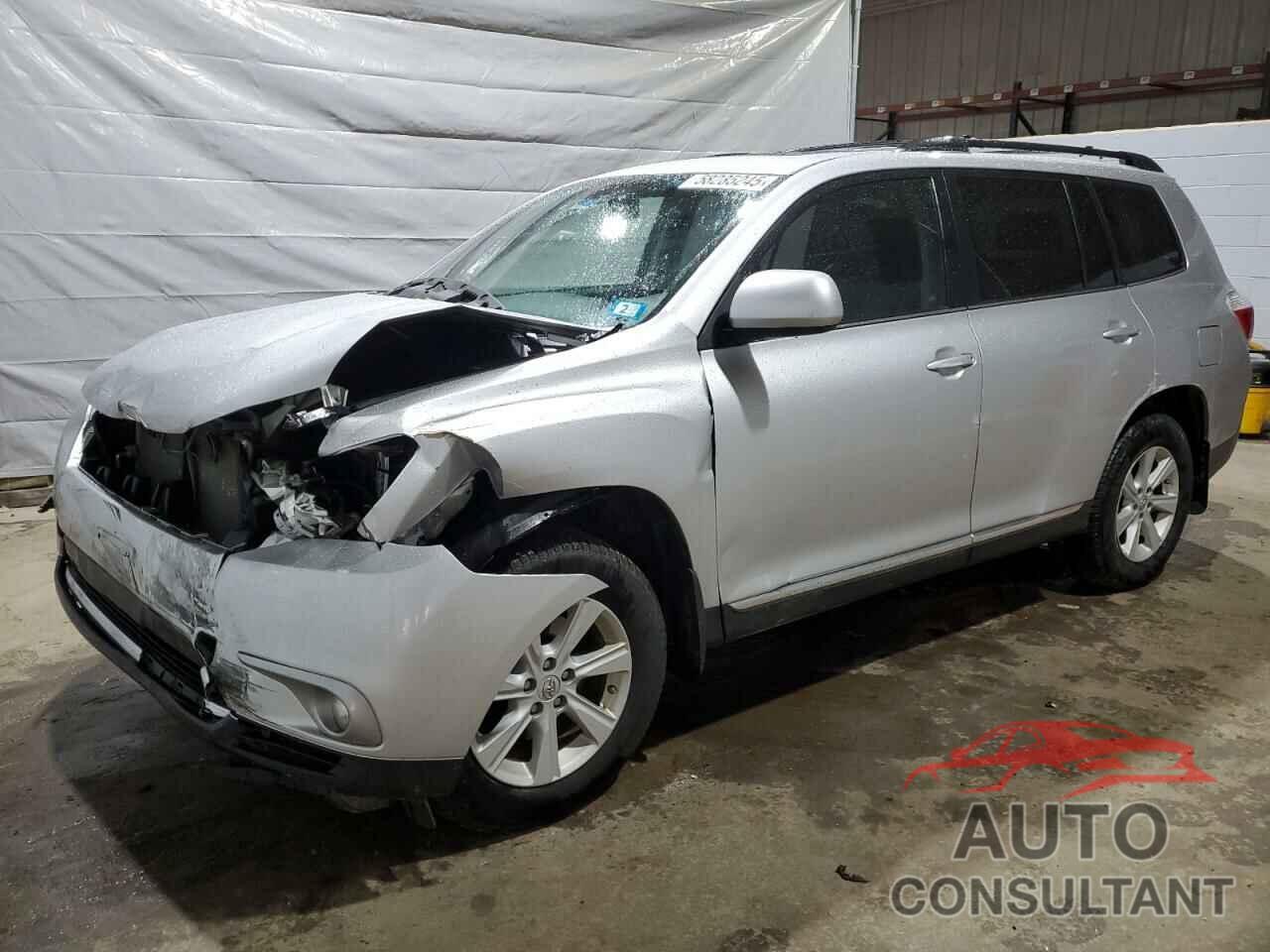 TOYOTA HIGHLANDER 2013 - 5TDBK3EH9DS233607