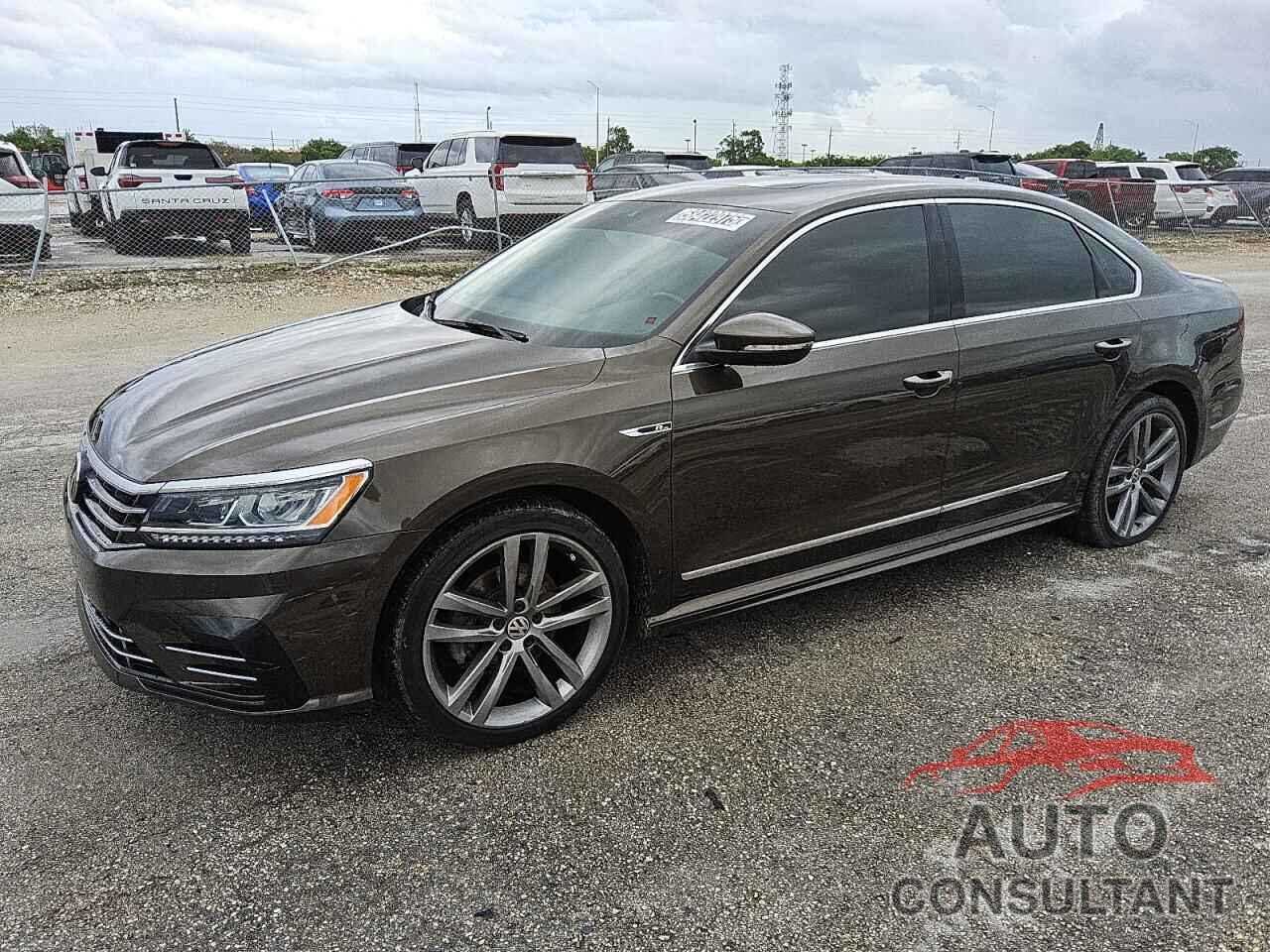 VOLKSWAGEN PASSAT 2019 - 1VWMA7A31KC013970