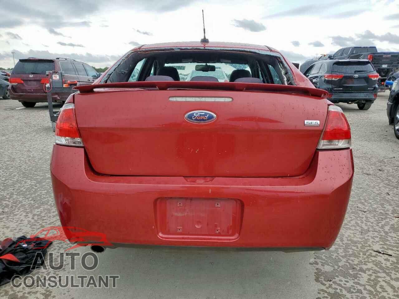 FORD FOCUS 2011 - 1FAHP3GN1BW204135