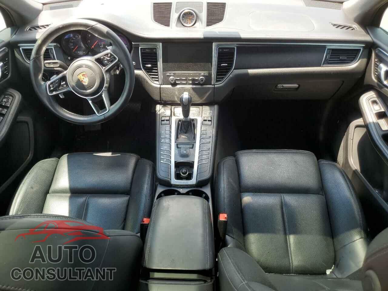 PORSCHE MACAN 2017 - WP1AG2A50HLB54917