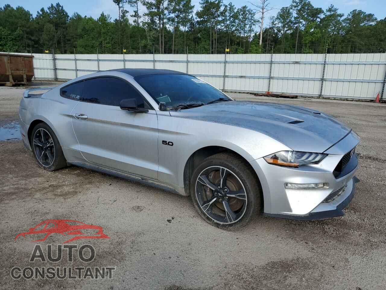 FORD MUSTANG 2019 - 1FA6P8CF9K5125577