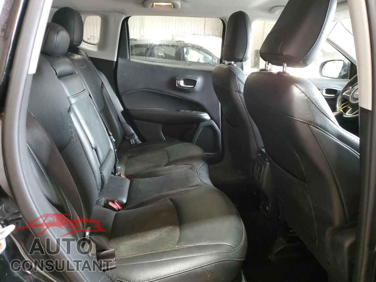 JEEP COMPASS 2019 - 3C4NJDBB7KT662172