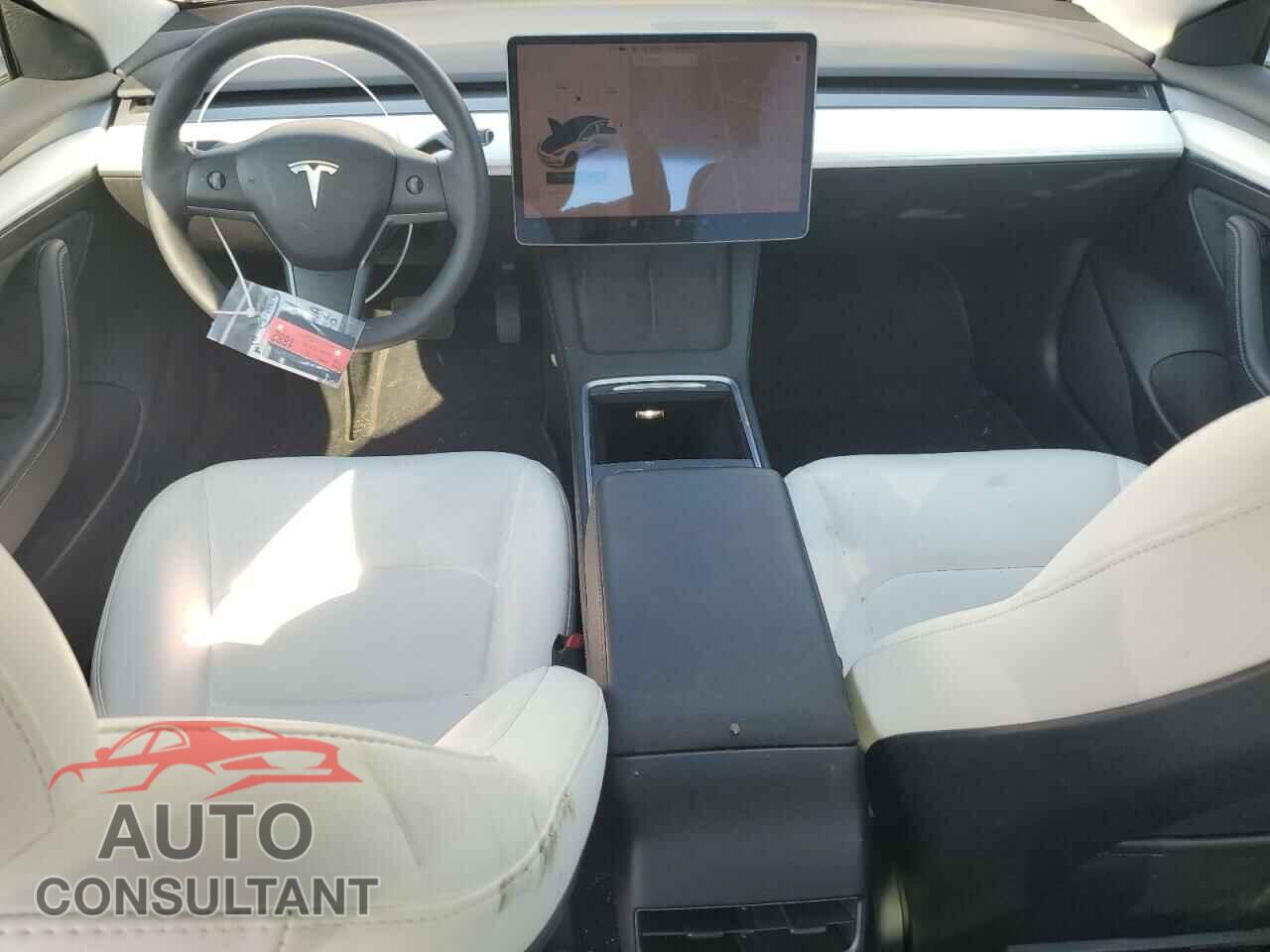 TESLA MODEL 3 2021 - 5YJ3E1EB0MF059684