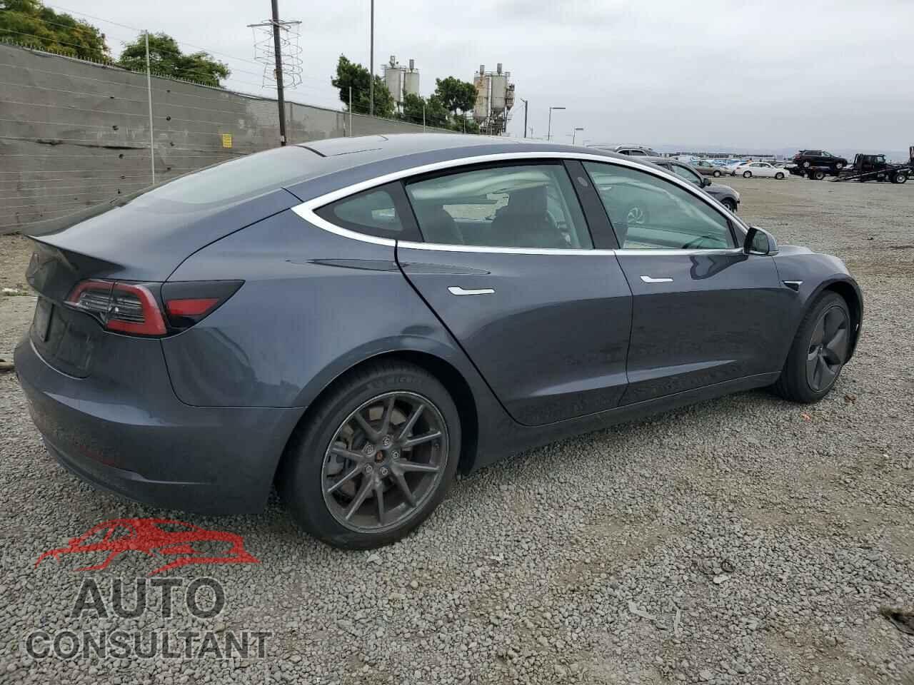TESLA MODEL 3 2019 - 5YJ3E1EA6KF400302