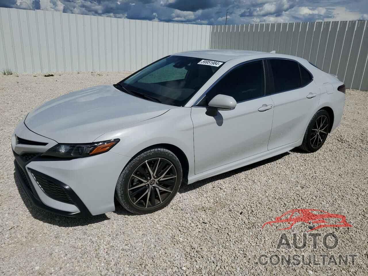 TOYOTA CAMRY 2023 - 4T1G11AK5PU128184
