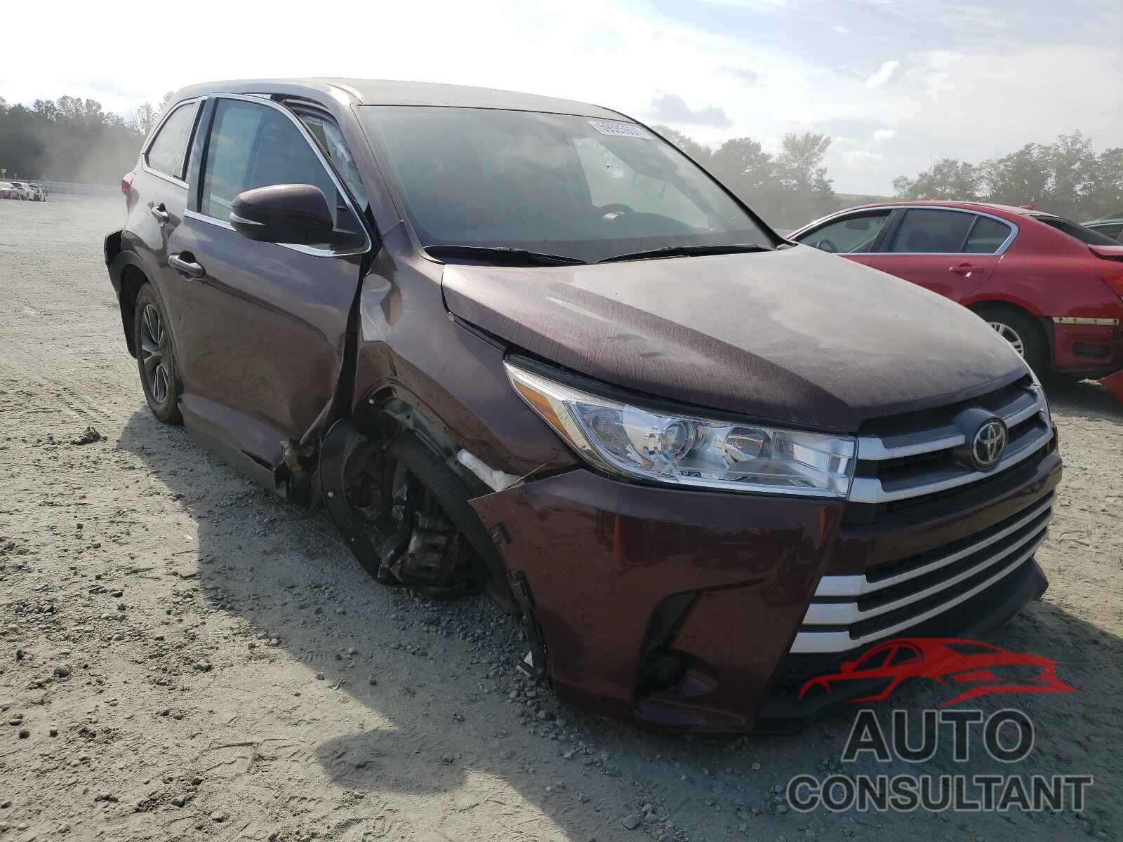 TOYOTA HIGHLANDER 2019 - 5TDBZRFH0KS733908