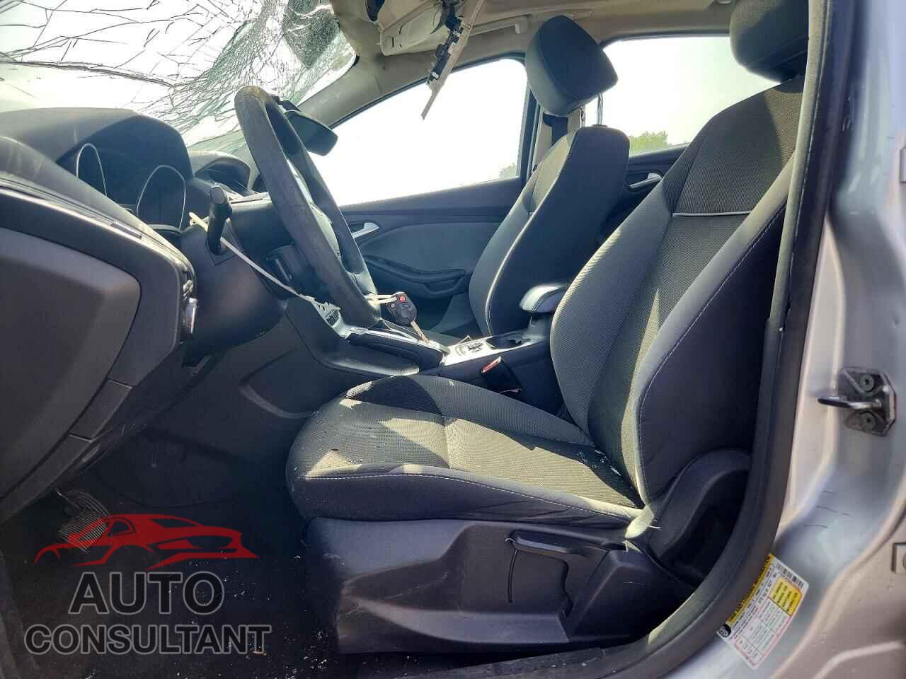 FORD FOCUS 2013 - 1FADP3F2XDL244367