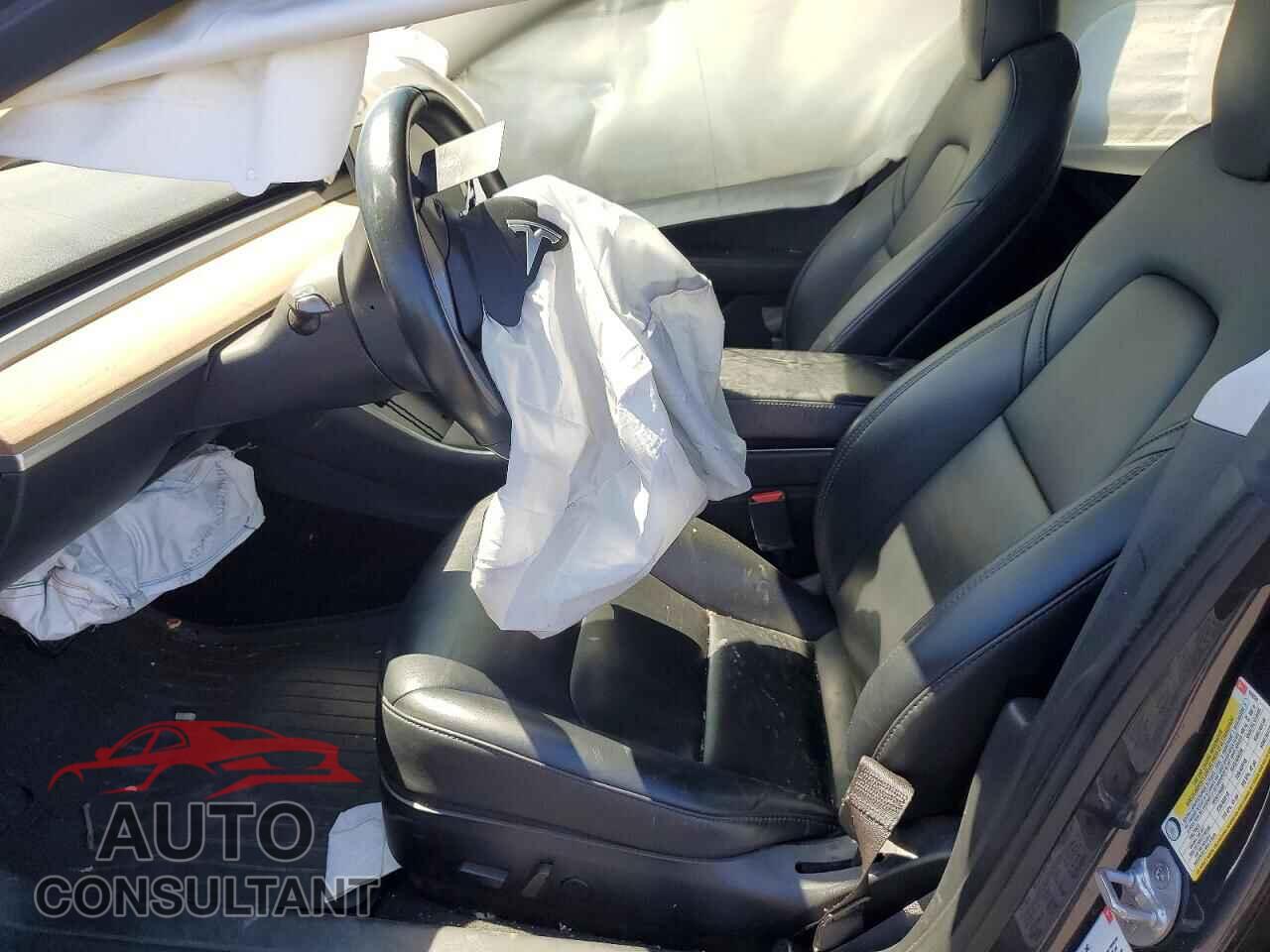 TESLA MODEL 3 2018 - 5YJ3E1EA5JF102032