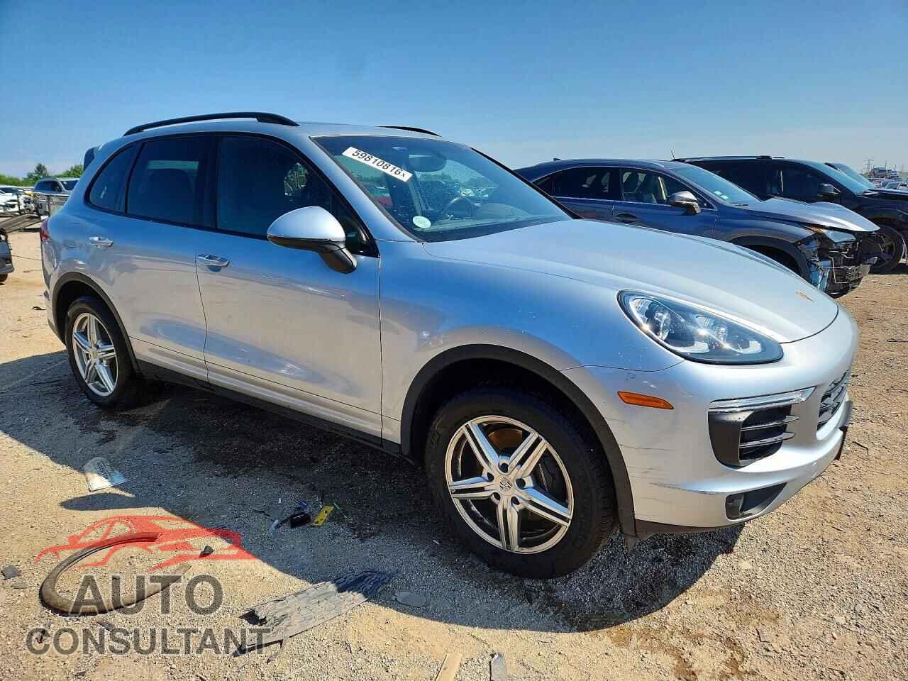 PORSCHE CAYENNE 2016 - WP1AA2A27GLA10898