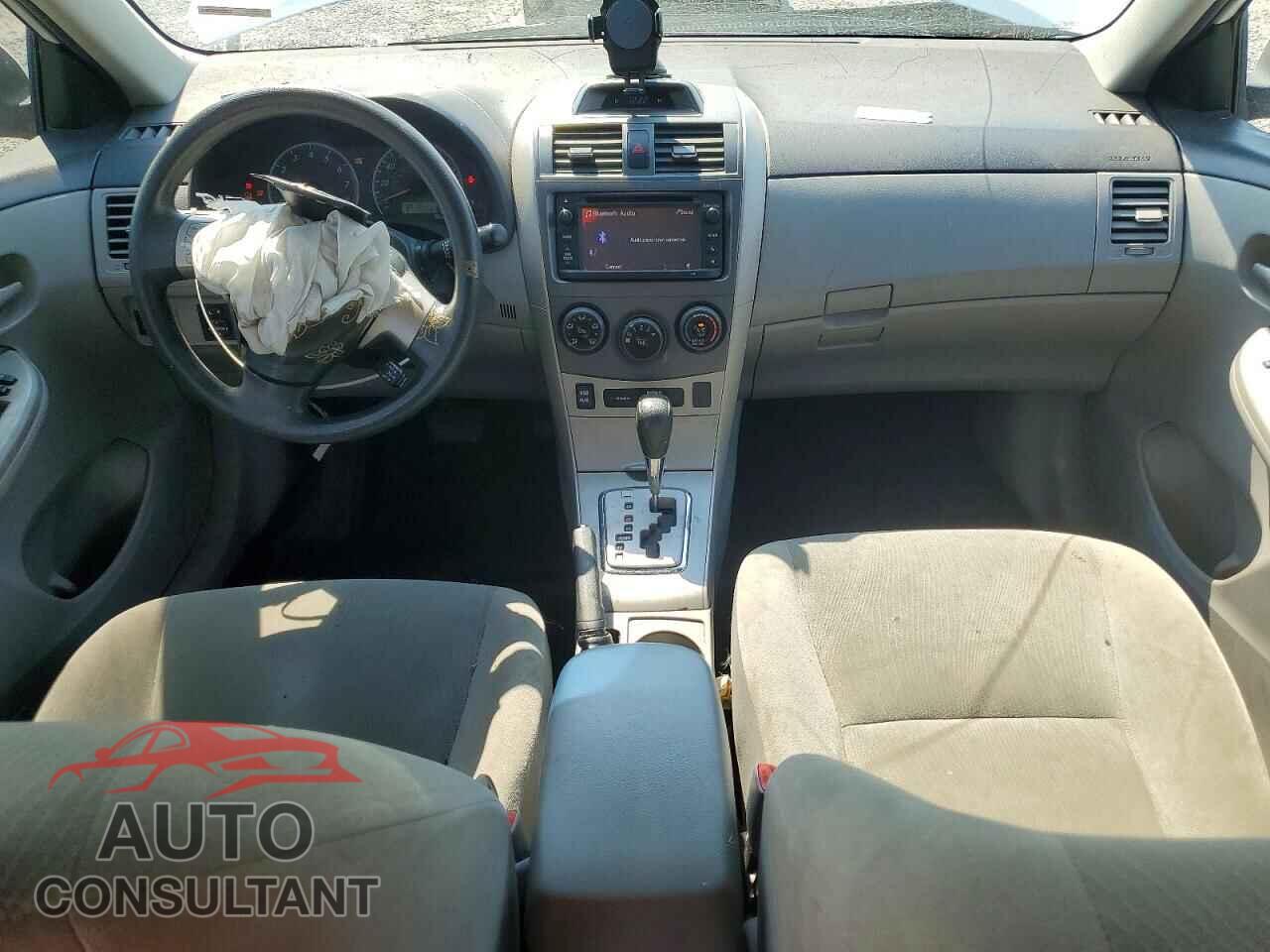 TOYOTA COROLLA 2013 - 5YFBU4EE8DP200595