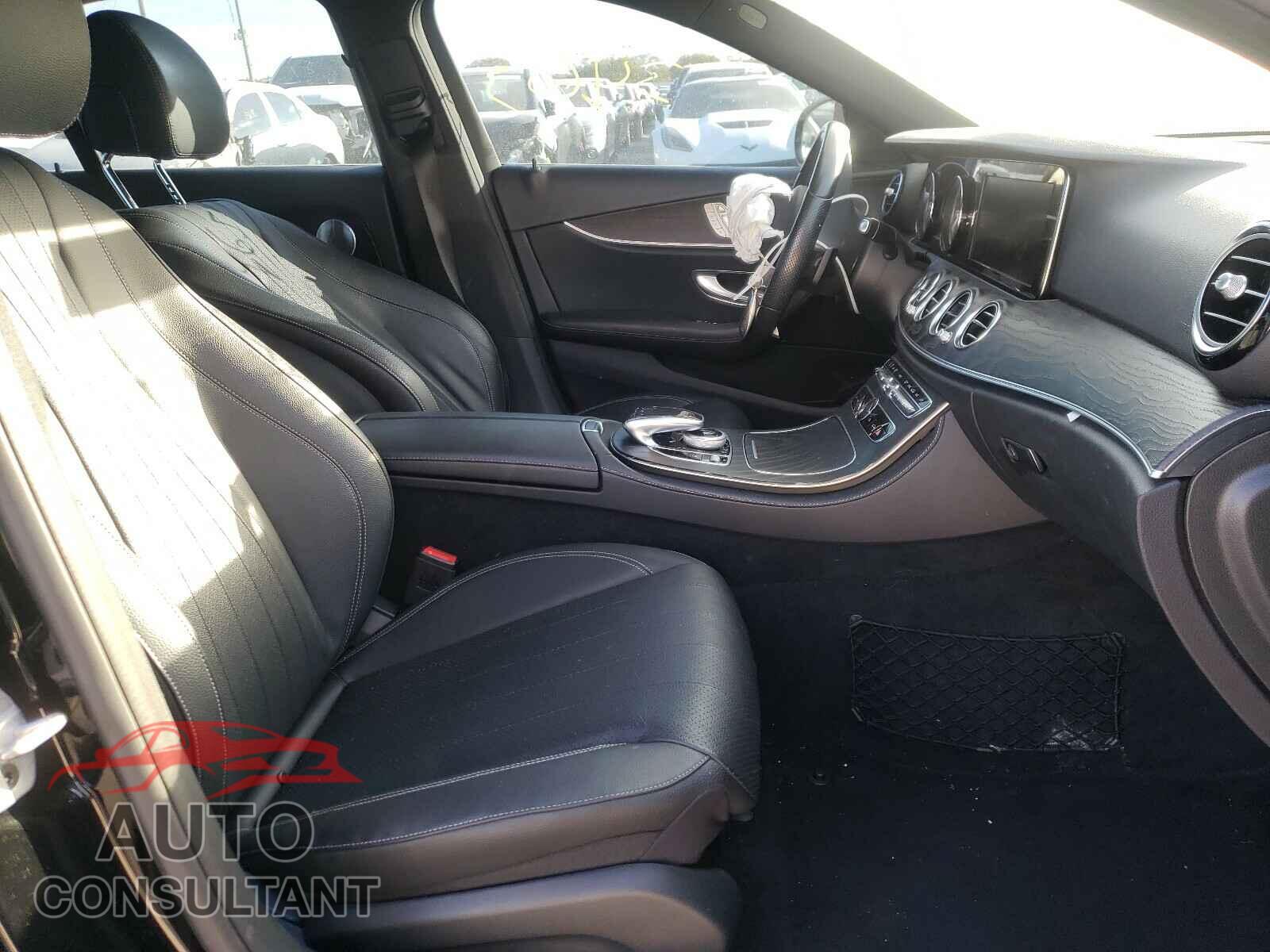 MERCEDES-BENZ E CLASS 2018 - WDDZF4JB4JA483832